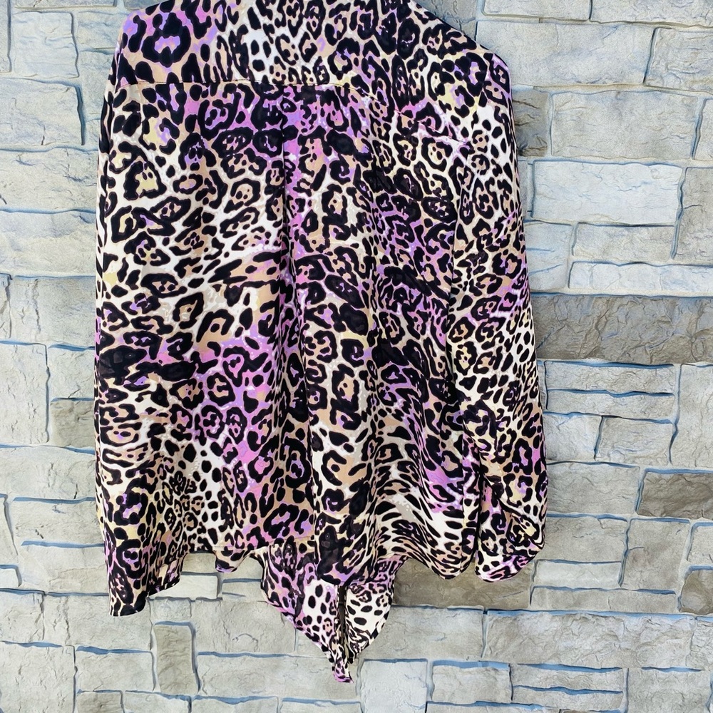 Selling women shirt